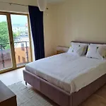 Cozy One Bedroom Apartment In City Center